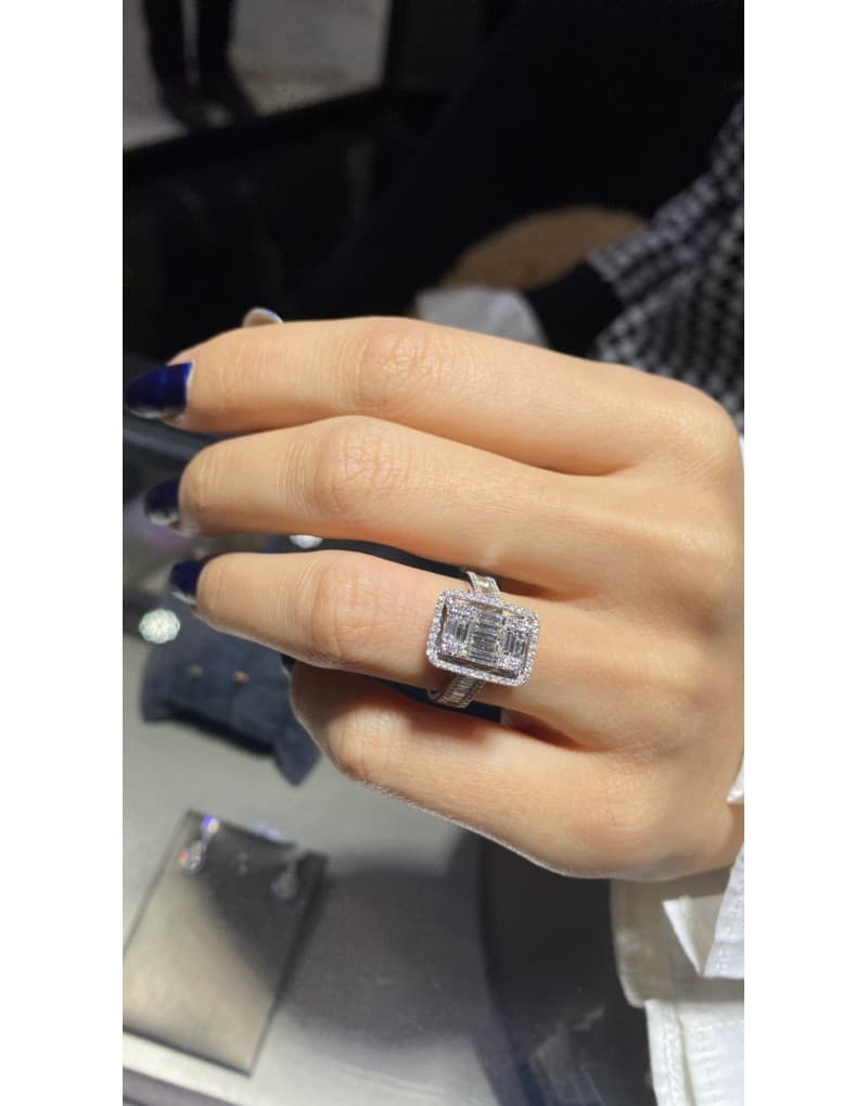 1.30ct F Rengi Baget Yüzük