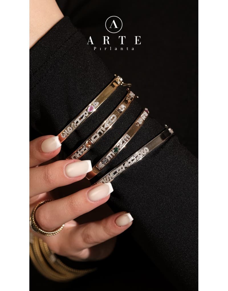 Arte Love Pırlantalı Harf Bilezik