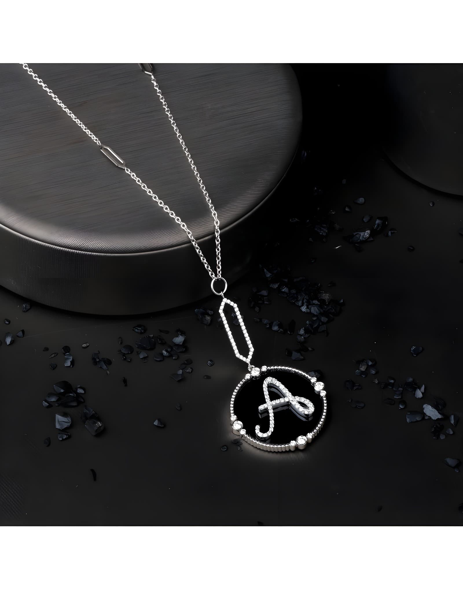 Yeni Siyah Onyx Pırlantalı Harf Kolye KAMPANYA
