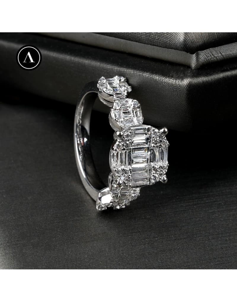 1.15ct F Rengi Baget Pırlanta Yüzük