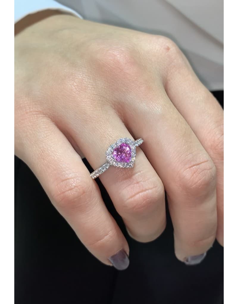 Arte Love Pink Sapphire Kalp Pırlanta Yüzük