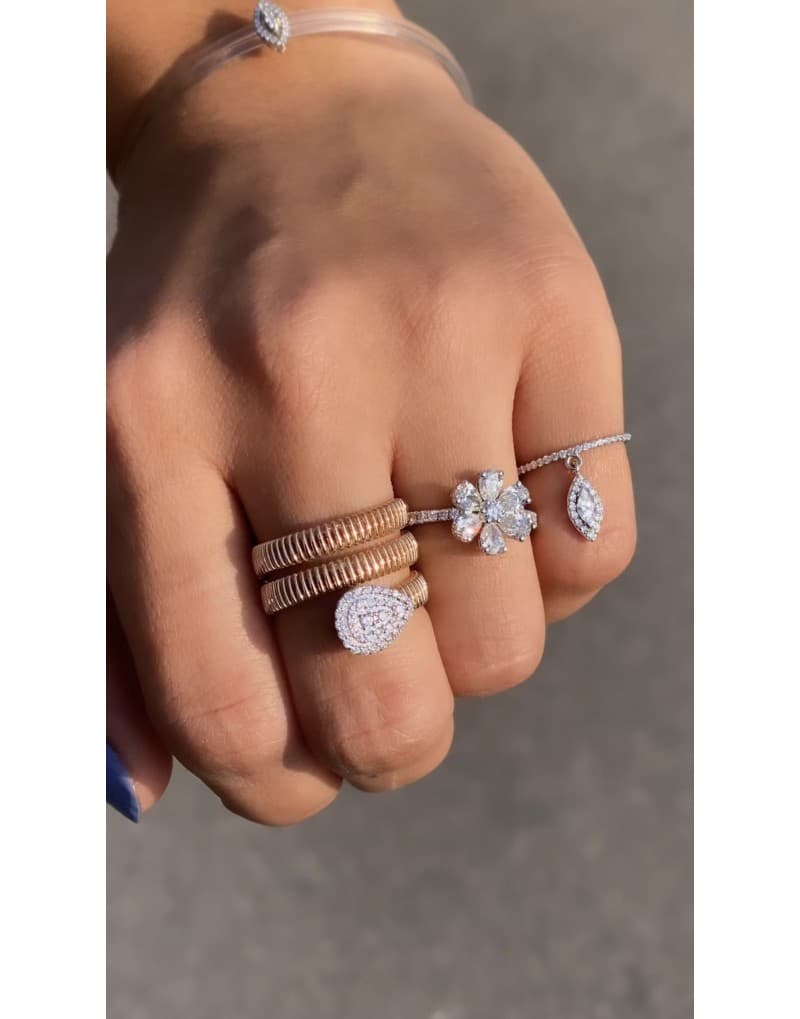 Tals Drop 3 Burgu 0.25ct Pırlanta Altın Yüzük