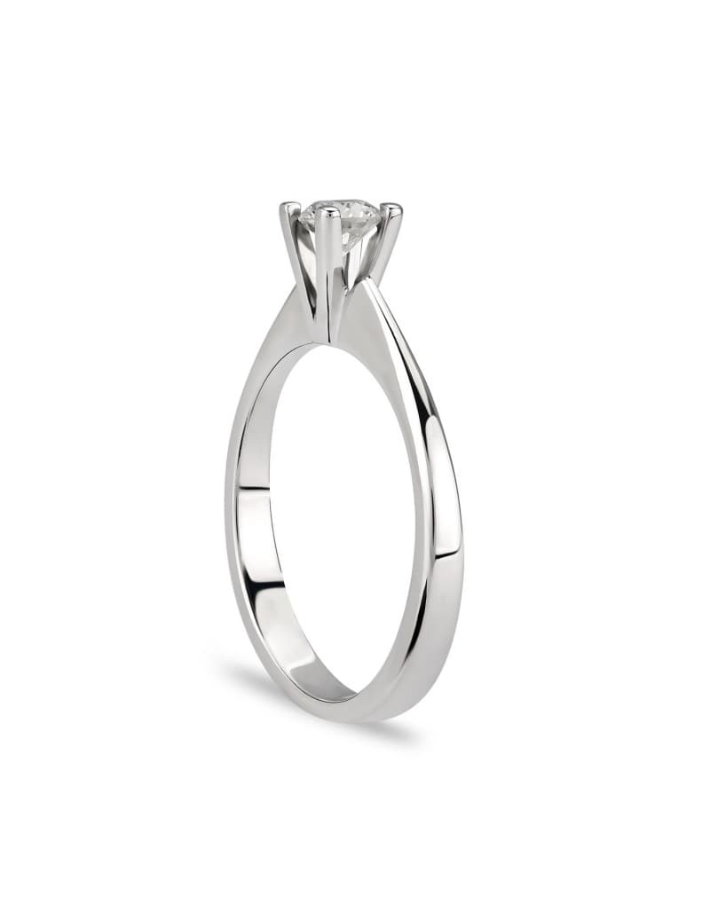 HRD 0.30ct E Rengi SI Pırlanta Tektaş Altın Yüzük