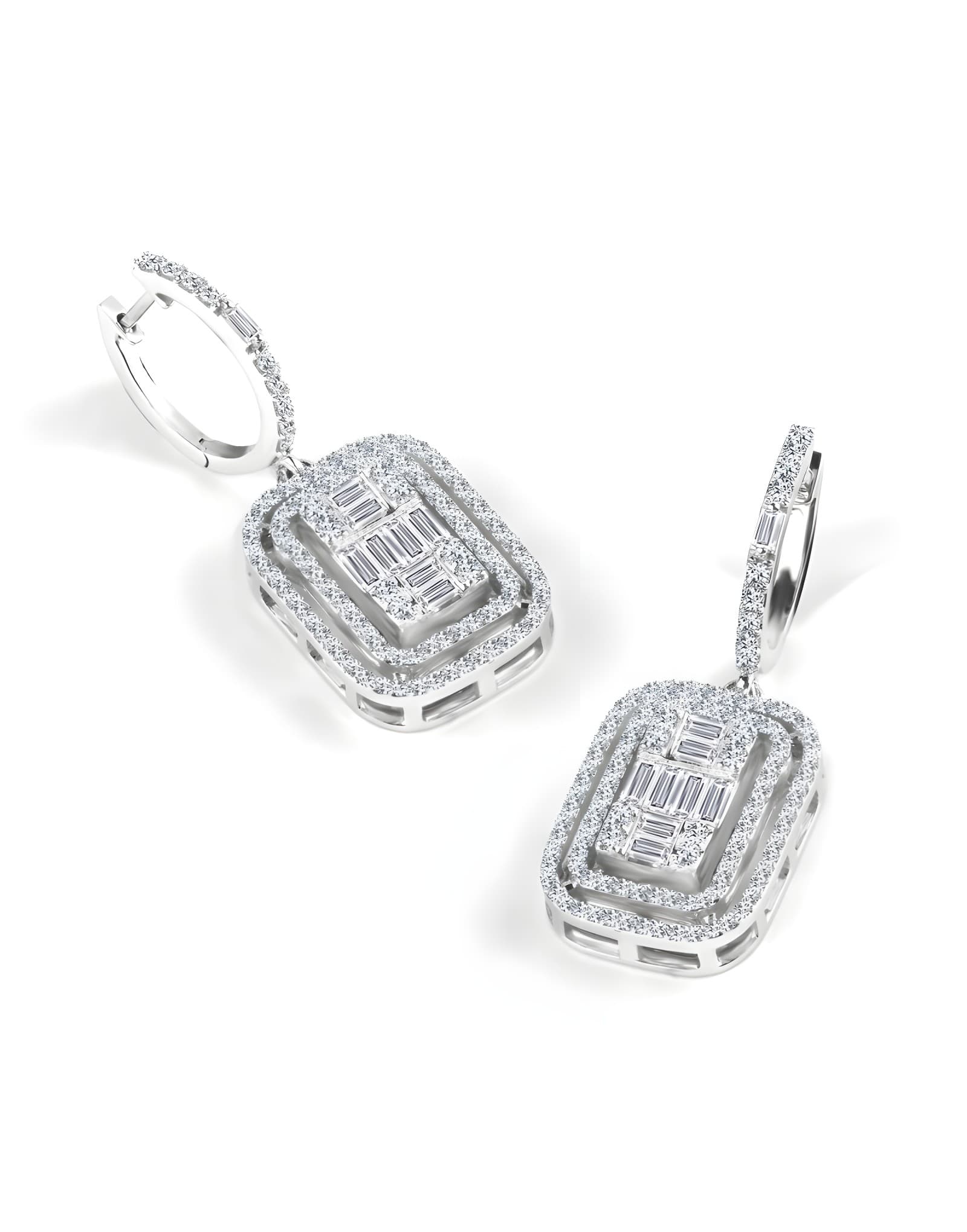 1.70ct F Rengi Baget Pırlantalı Altın Küpe