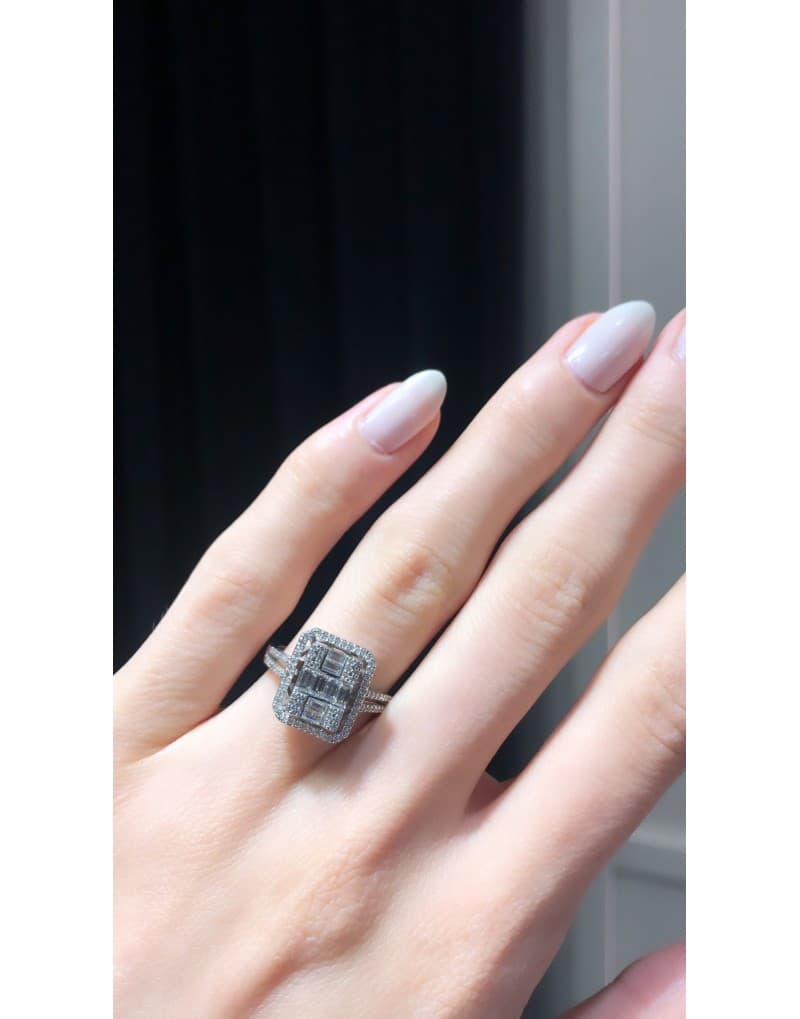 0.75ct F Rengi Baget Pırlanta Yüzük