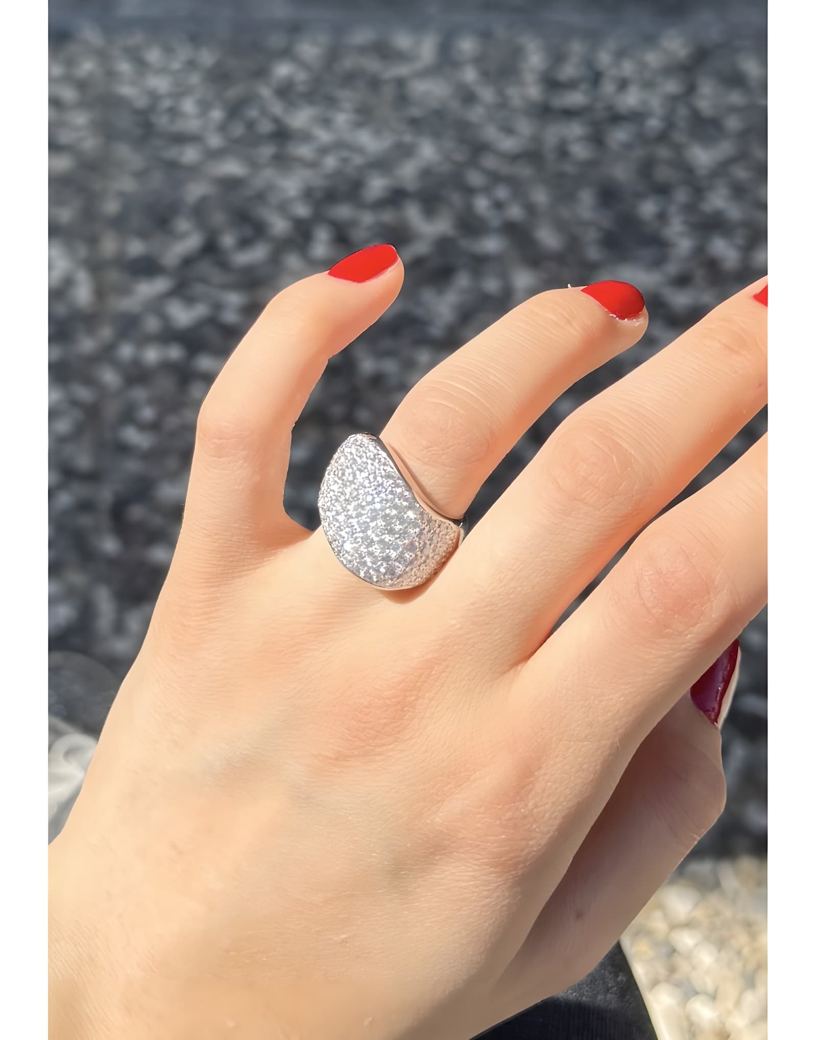 3.03 CT F-G VS PIRLANTALI YÜZÜK