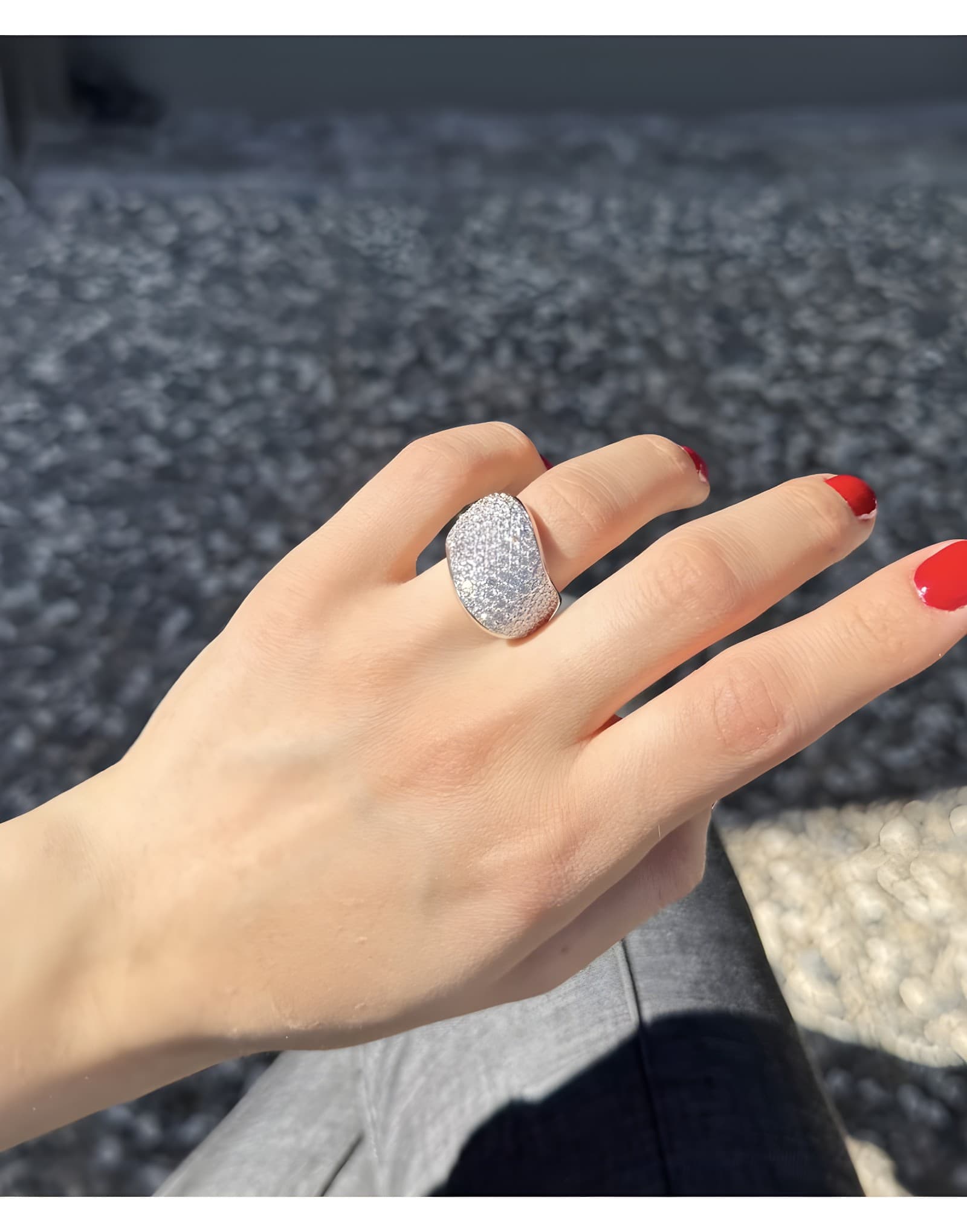 3.03 CT F-G VS PIRLANTALI YÜZÜK