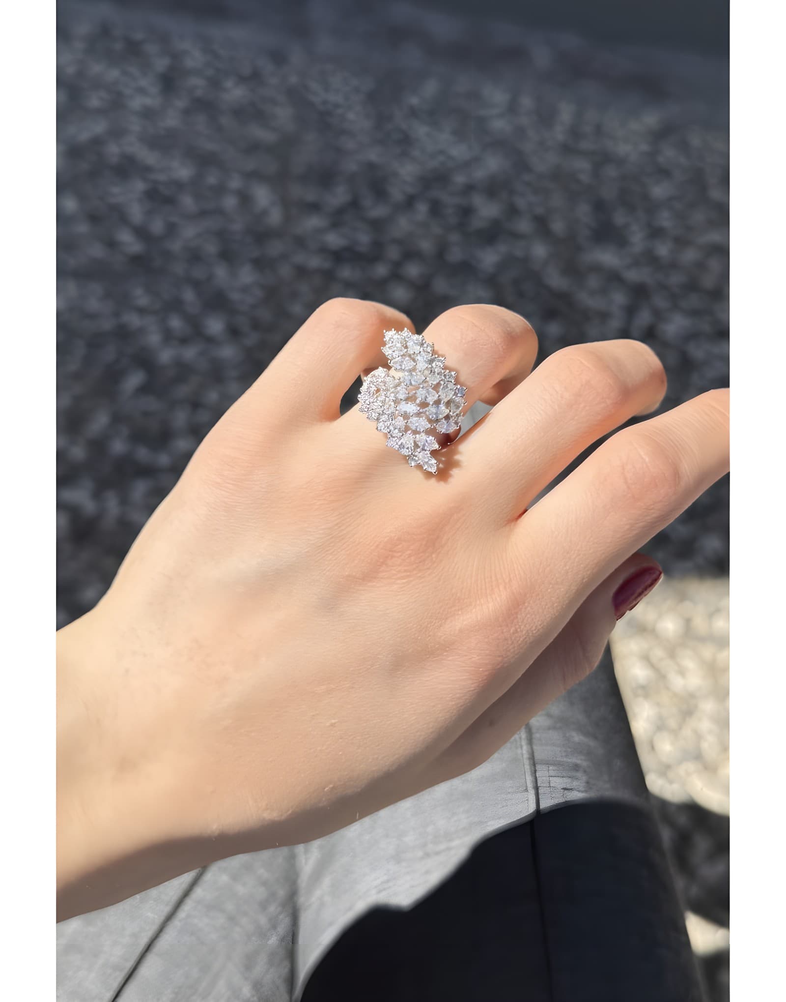 3.70 CT F VS PIRLANTALI YÜZÜK