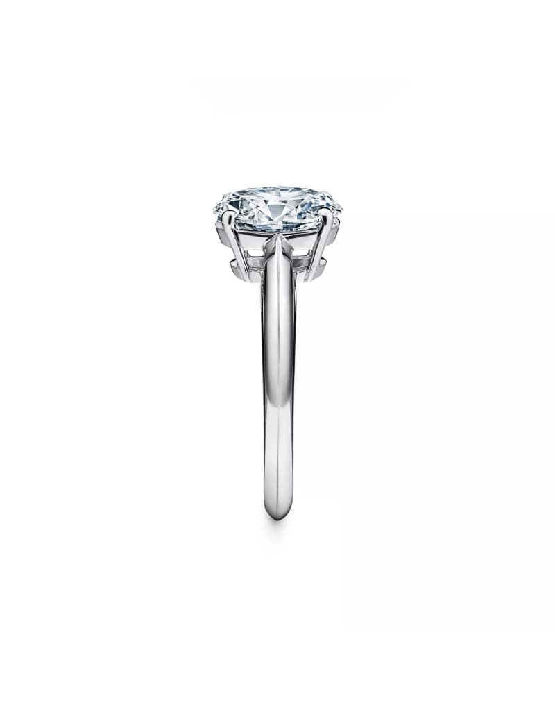HRD SERTİFİKALI OVAL KESİM 1.00 CT F RENGİ PIRLANTA TEKTAŞ YÜZÜK