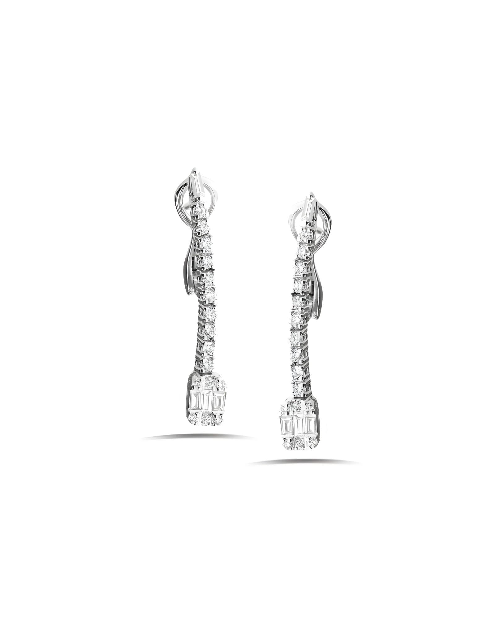 0.45ct F Rengi Baget Pırlanta Küpe
