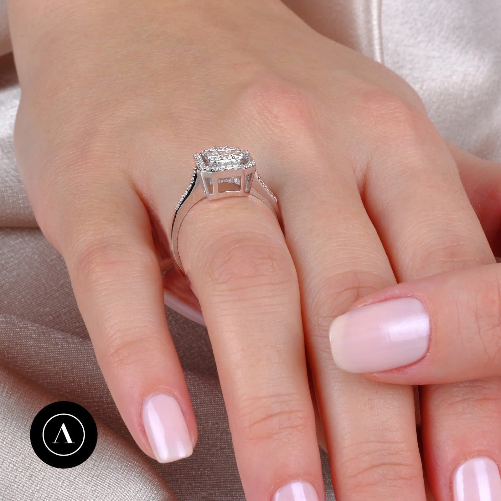 0.50ct F Rengi Baget Pırlanta — 6. görünüm