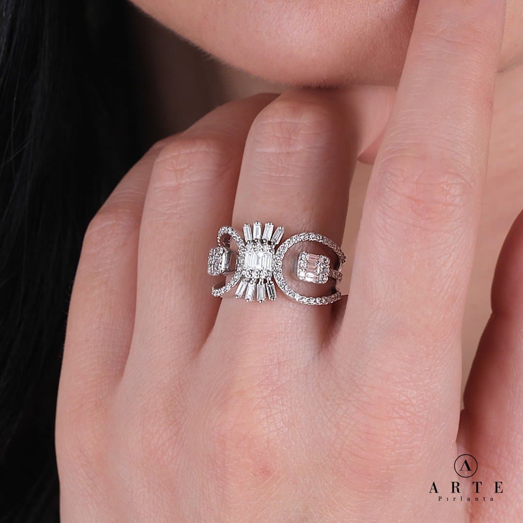 Crown 1.10ct Baget Pırlanta Yüzük — 3. görünüm