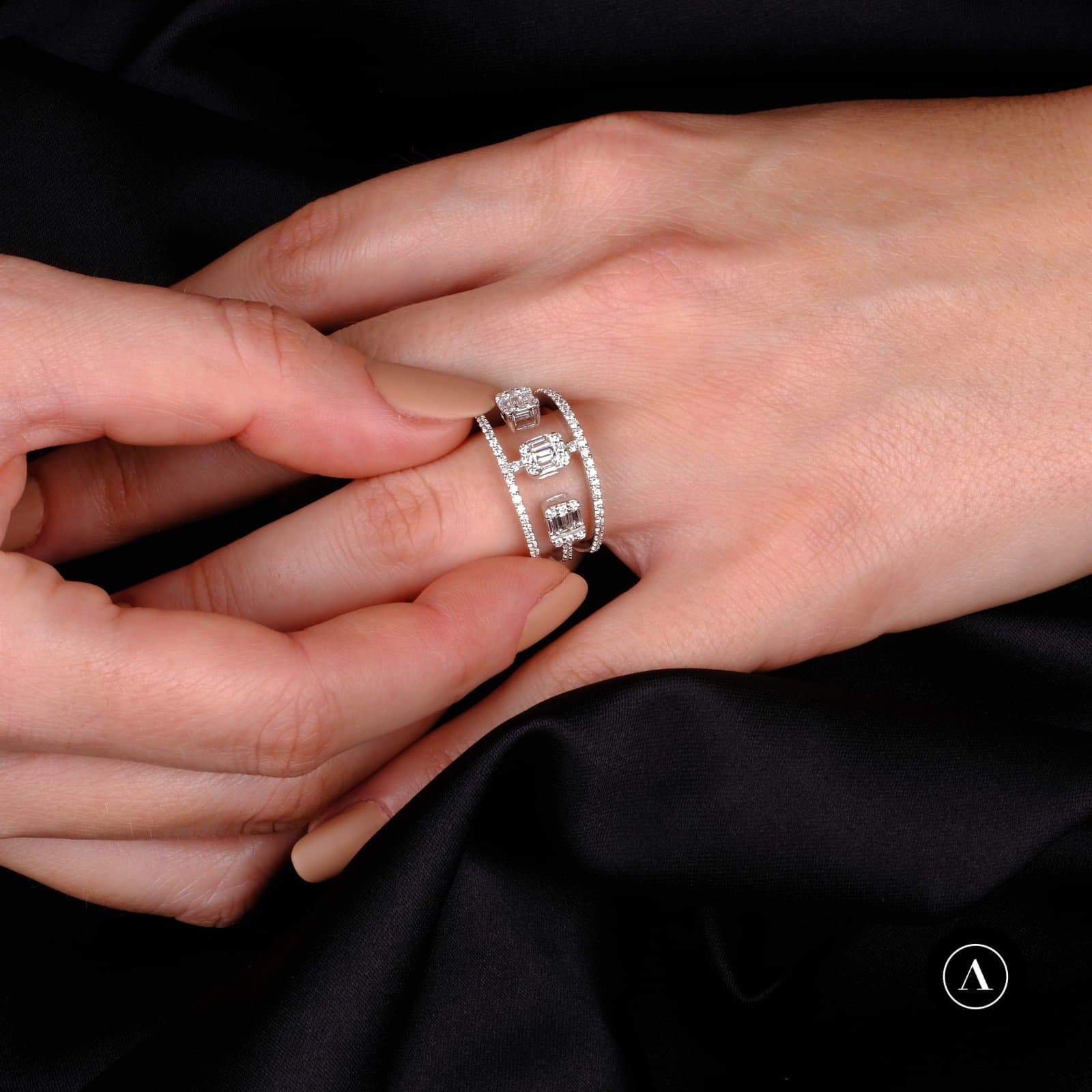 0.90ct F Rengi Baget Pırlanta Stil Yüzük — 4. görünüm