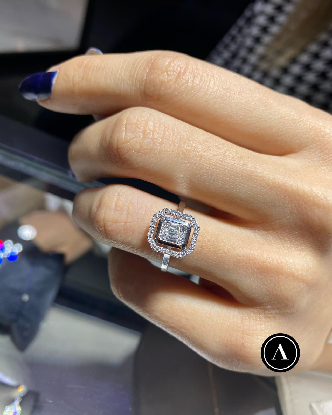 0.45ct F Rengi Baget Pırlanta Yüzük — 3. görünüm
