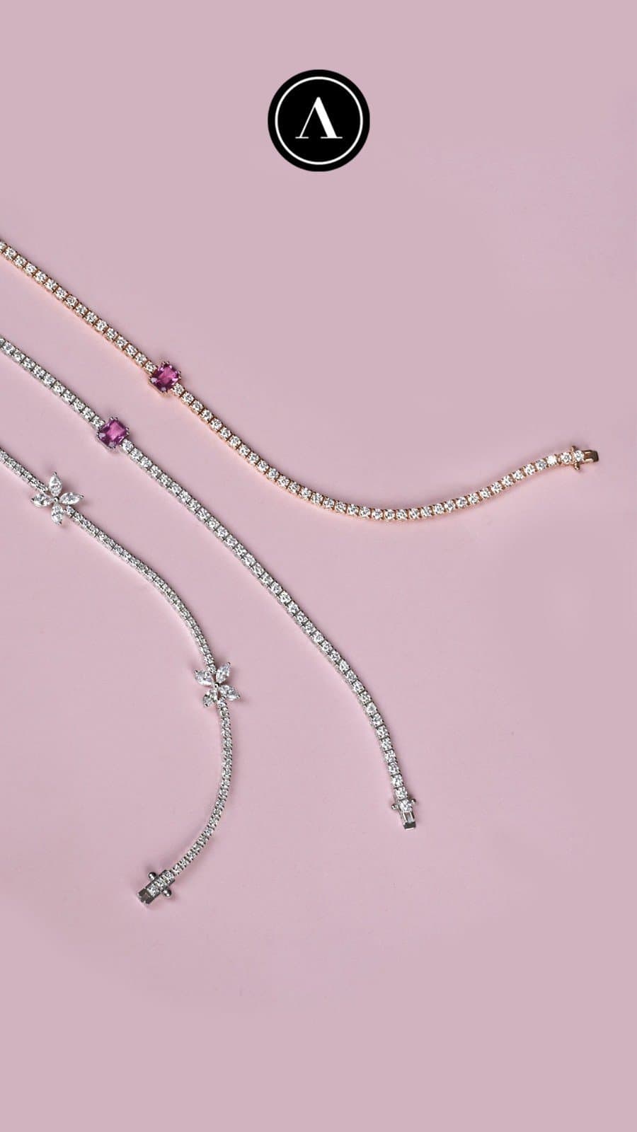 Pinky Sapphire Tennis Bileklik — 2. görünüm