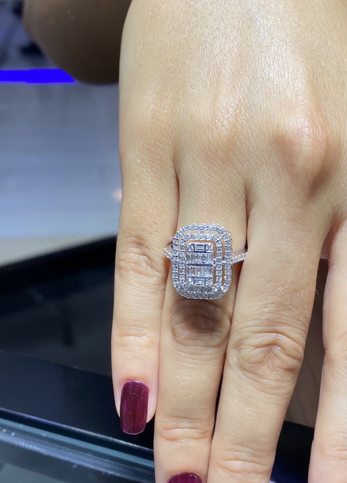 Vero 1.05ct F Rengi Baget Pırlanta Yüzük — 3. görünüm