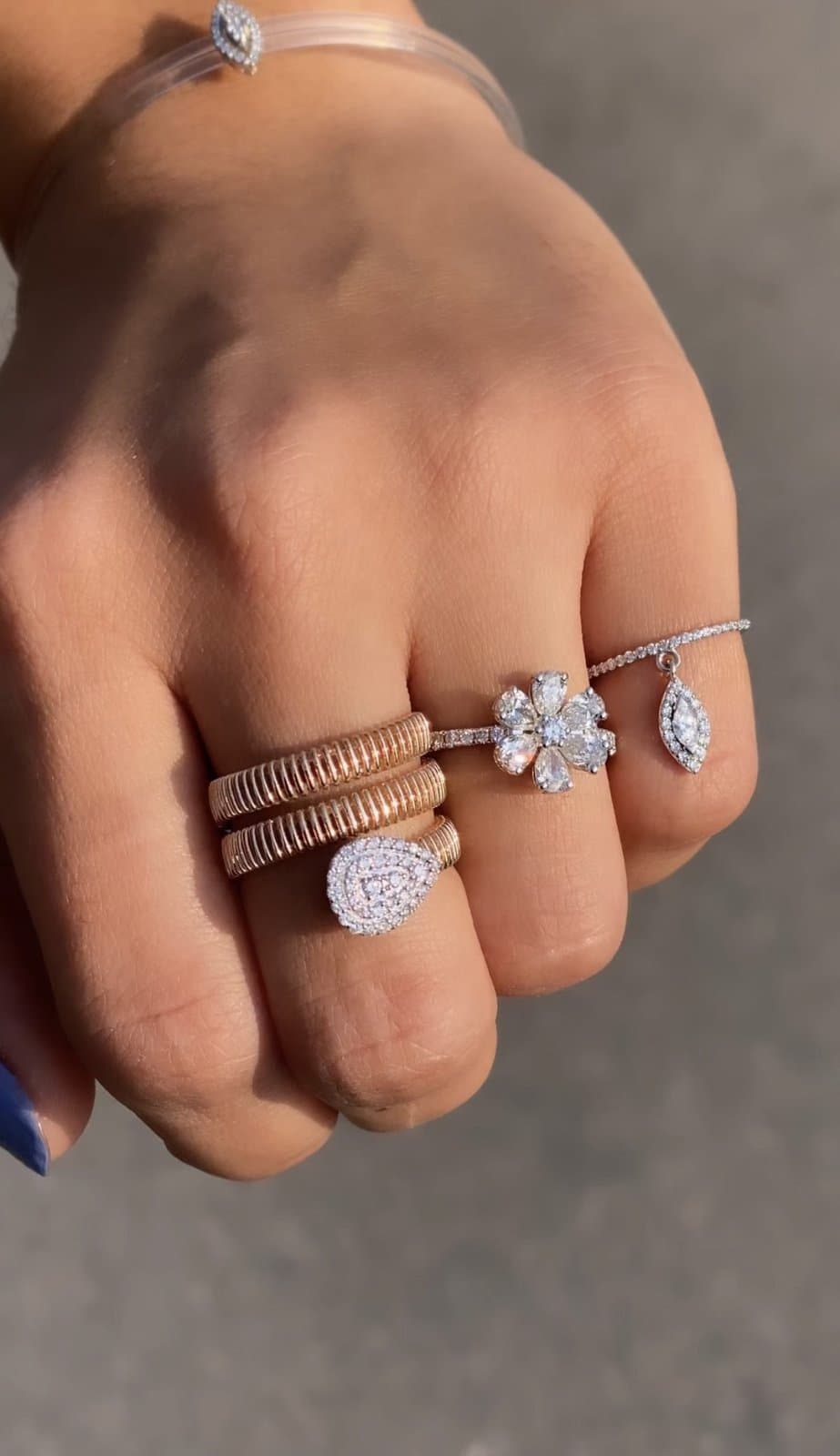 Tals Drop 3 Burgu 0.25ct Pırlanta Altın Yüzük — 3. görünüm