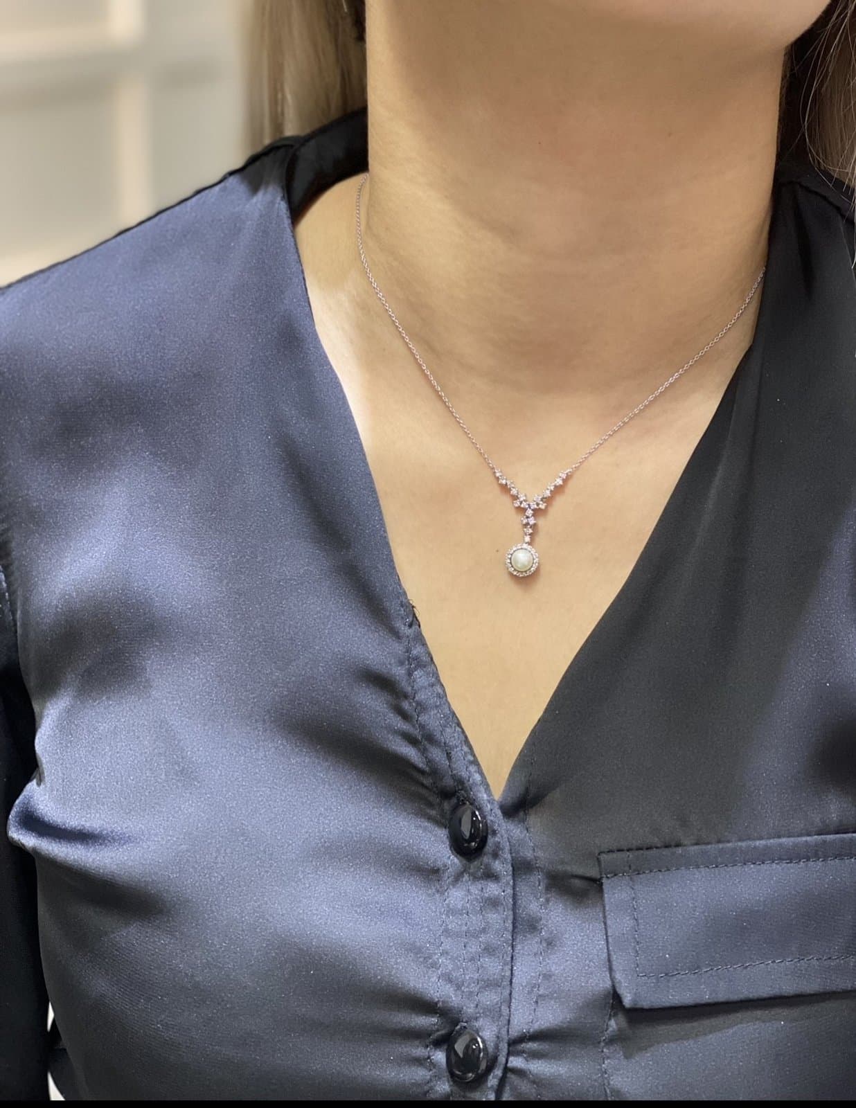 18 Ayar İnci ve Pırlantalı Altın Kolye — 3. görünüm