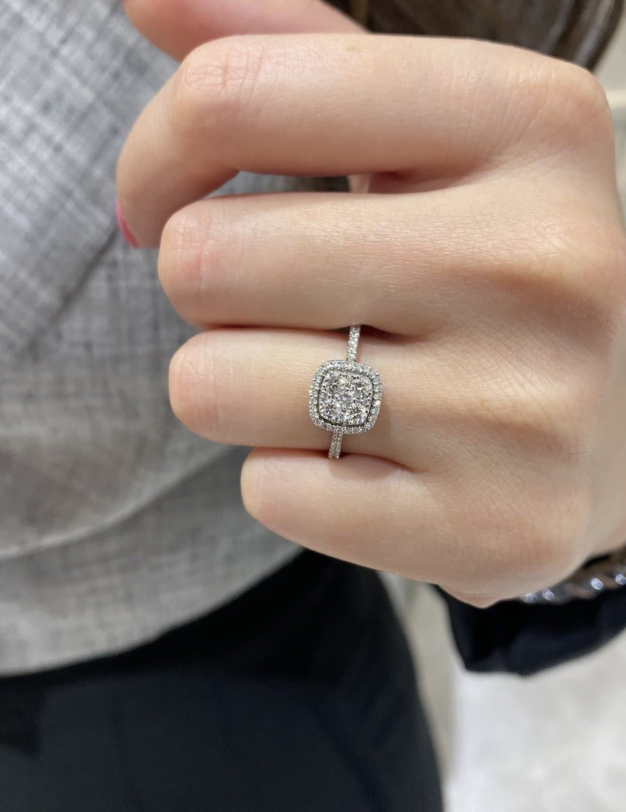 0.55ct F Rengi Pırlantalı Altın Yüzük — 3. görünüm