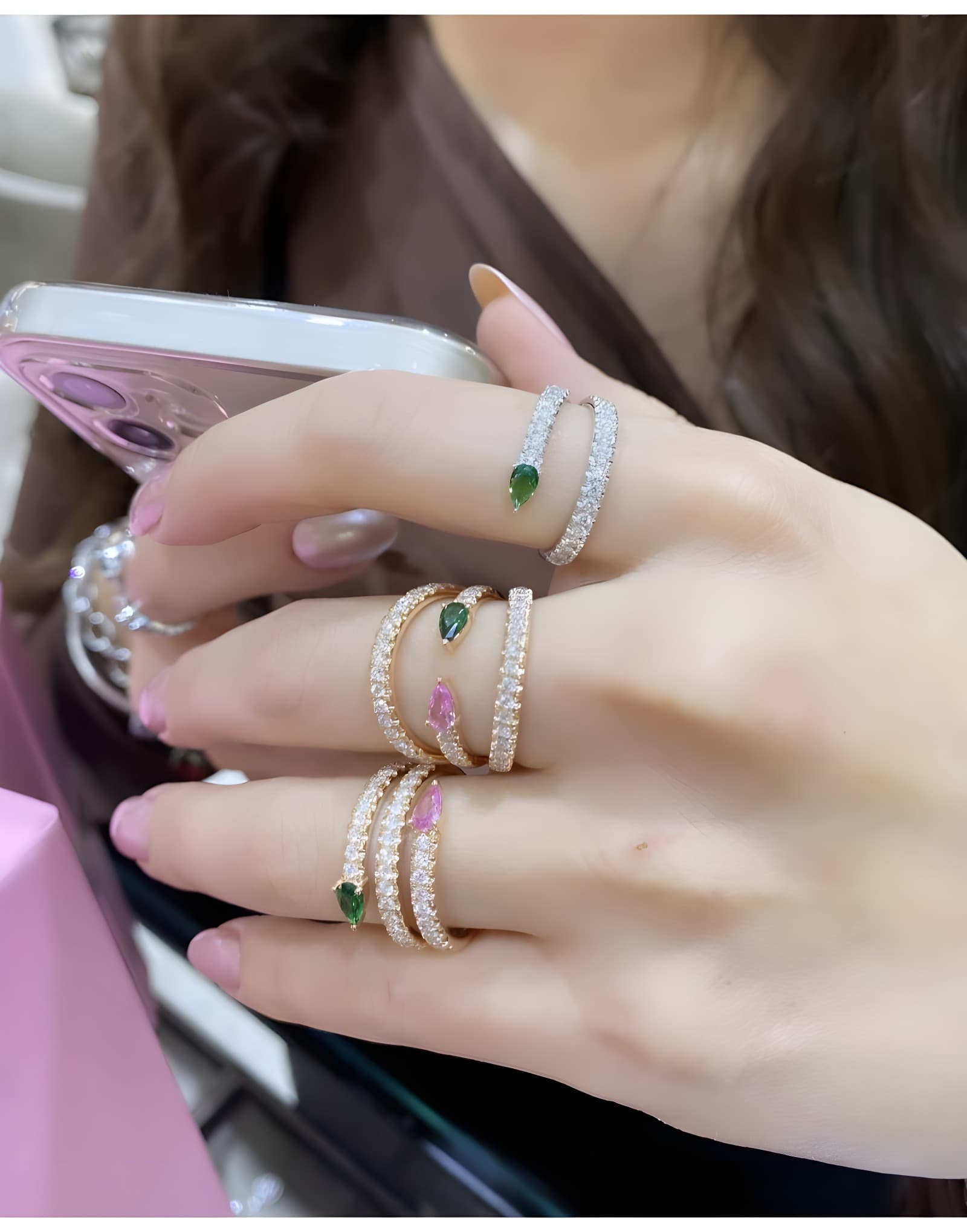 IVY Pink and Sapphire Pırlantalı Altın Yüzük — 2. görünüm