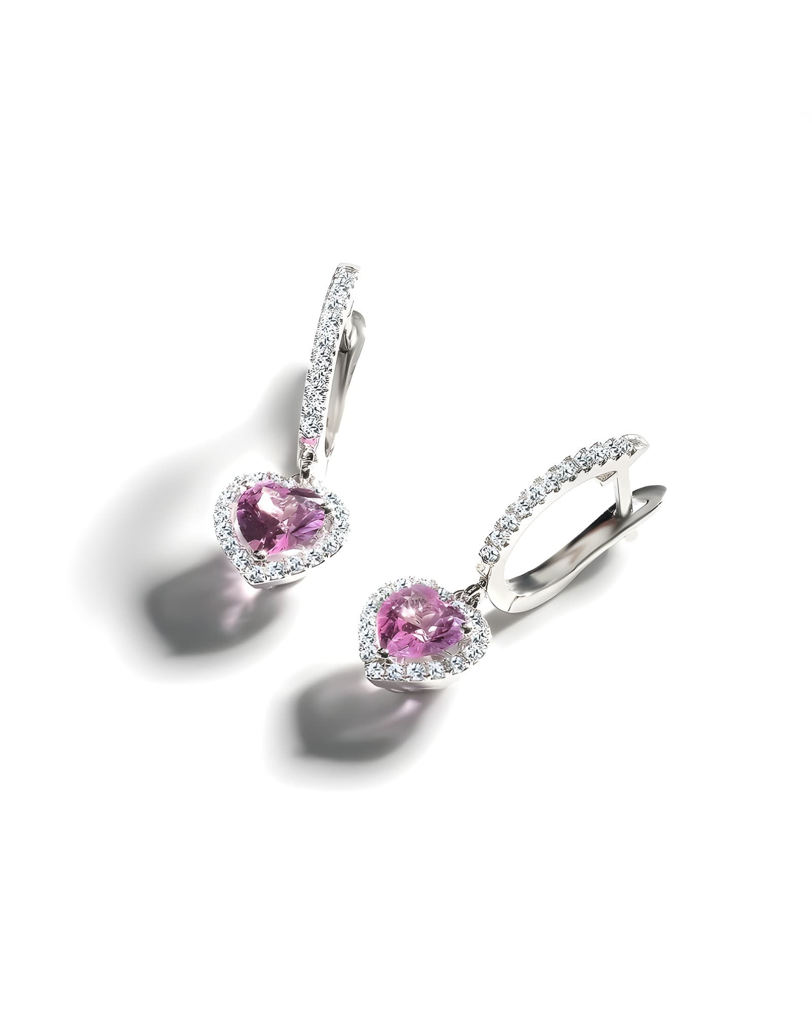 Pink Heart Pırlantalı Altın Küpe