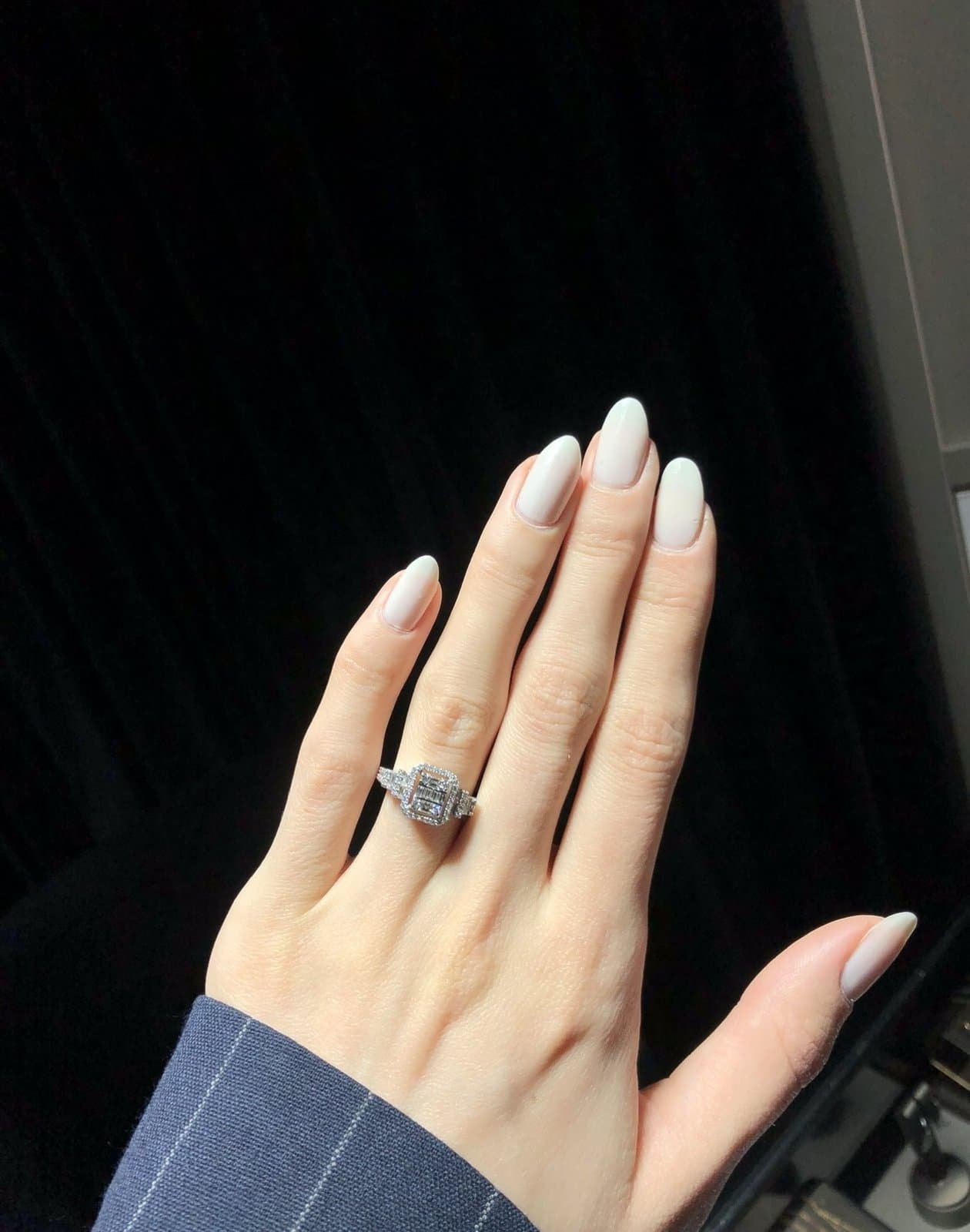 0.70ct F Rengi Baget Pırlanta Altın Yüzük — 5. görünüm