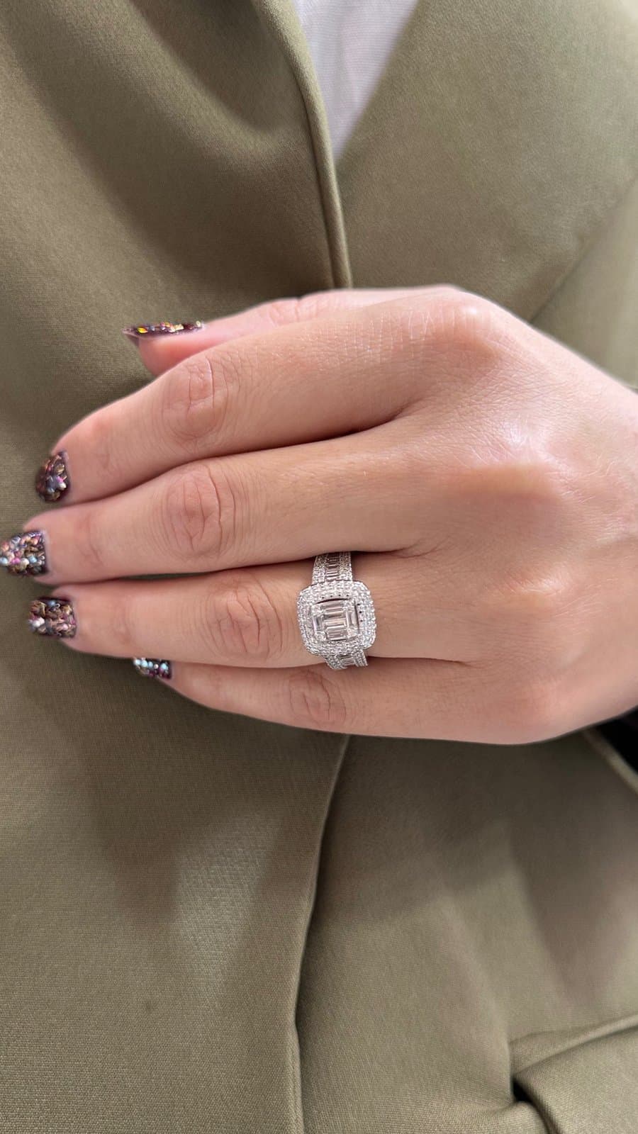 1.25ct F Rengi Baget Pırlanta Altın Yüzük — 4. görünüm