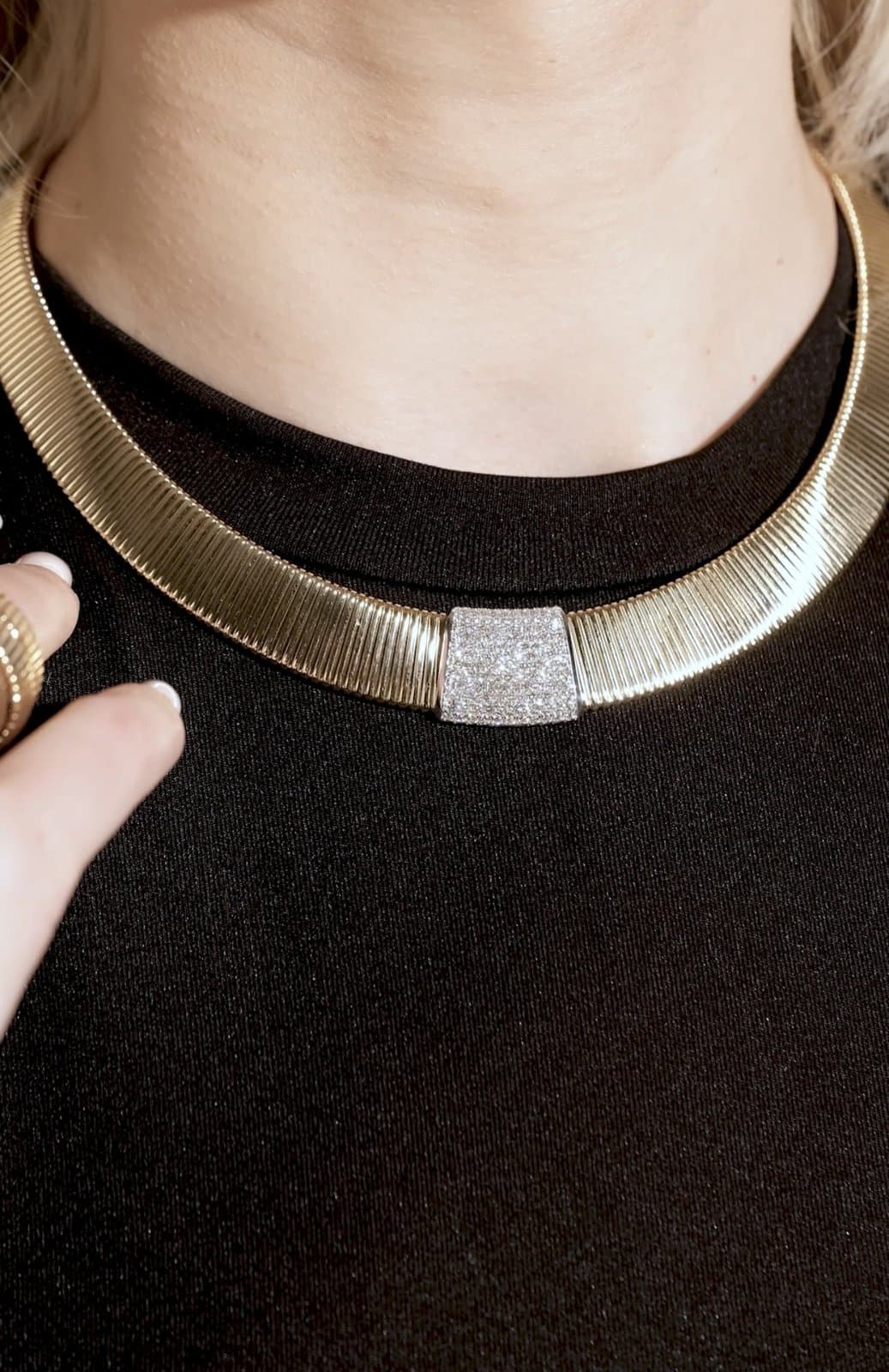 Bottega Pırlantalı Altın Kolye — 4. görünüm