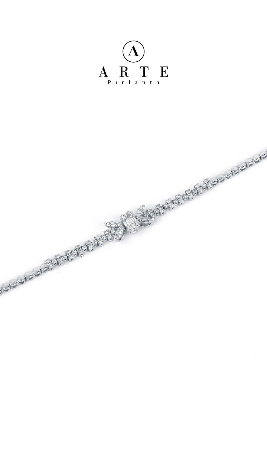 0.60ct F Rengi Baget Pırlanta Altın Bileklik — 3. görünüm
