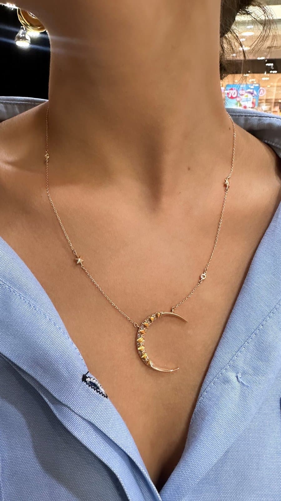 0.20ct Pırlantalı Hilal Altın Kolye — 3. görünüm