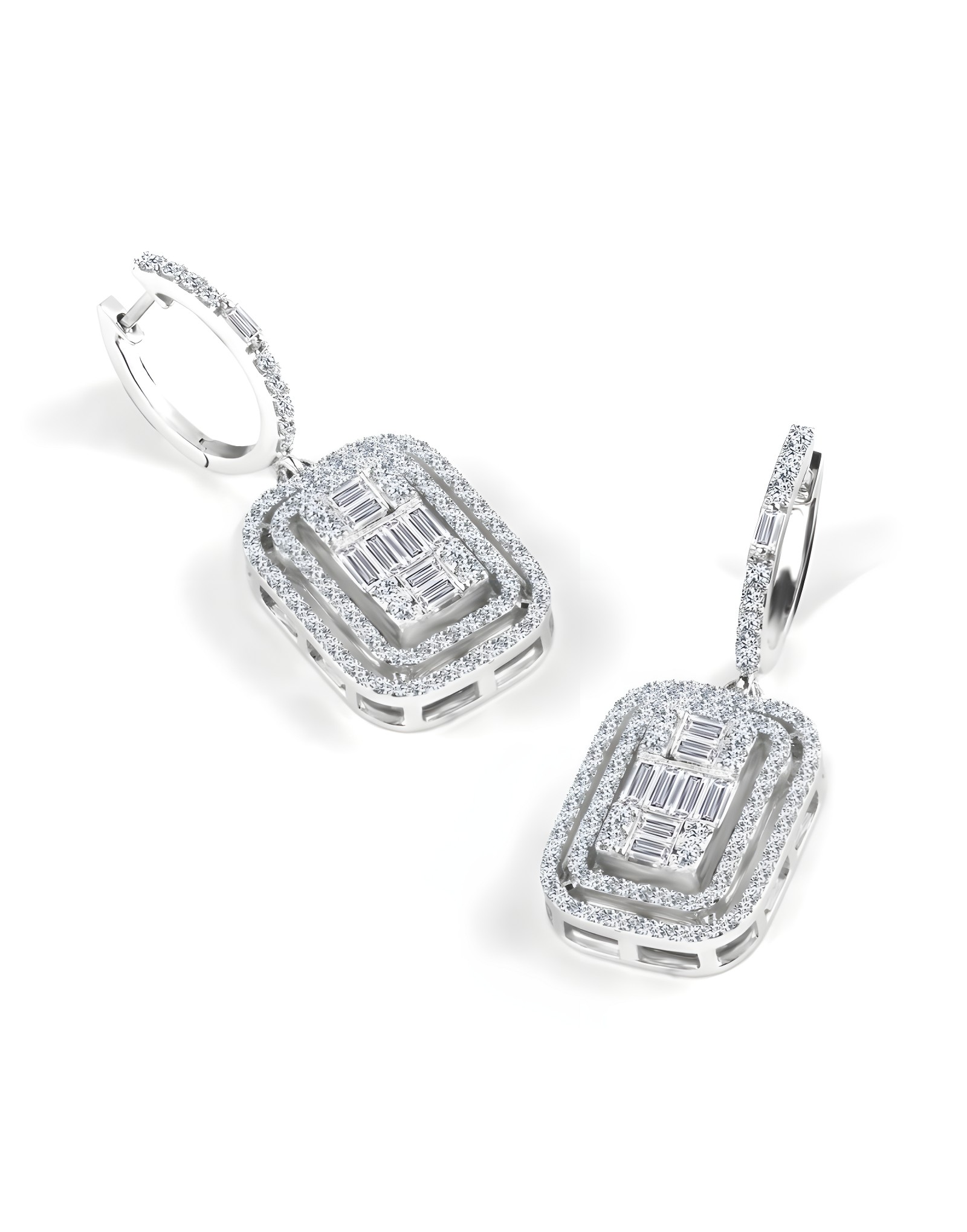 1.70ct F Rengi Baget Pırlantalı Altın Küpe