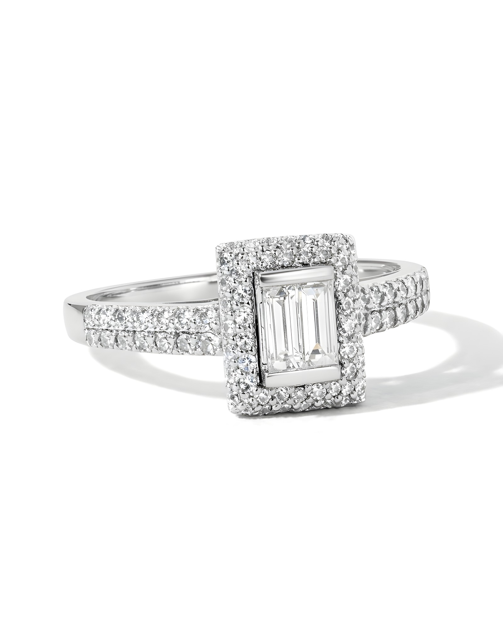 0.65ct F Vs Baget Pırlantalı Yüzük