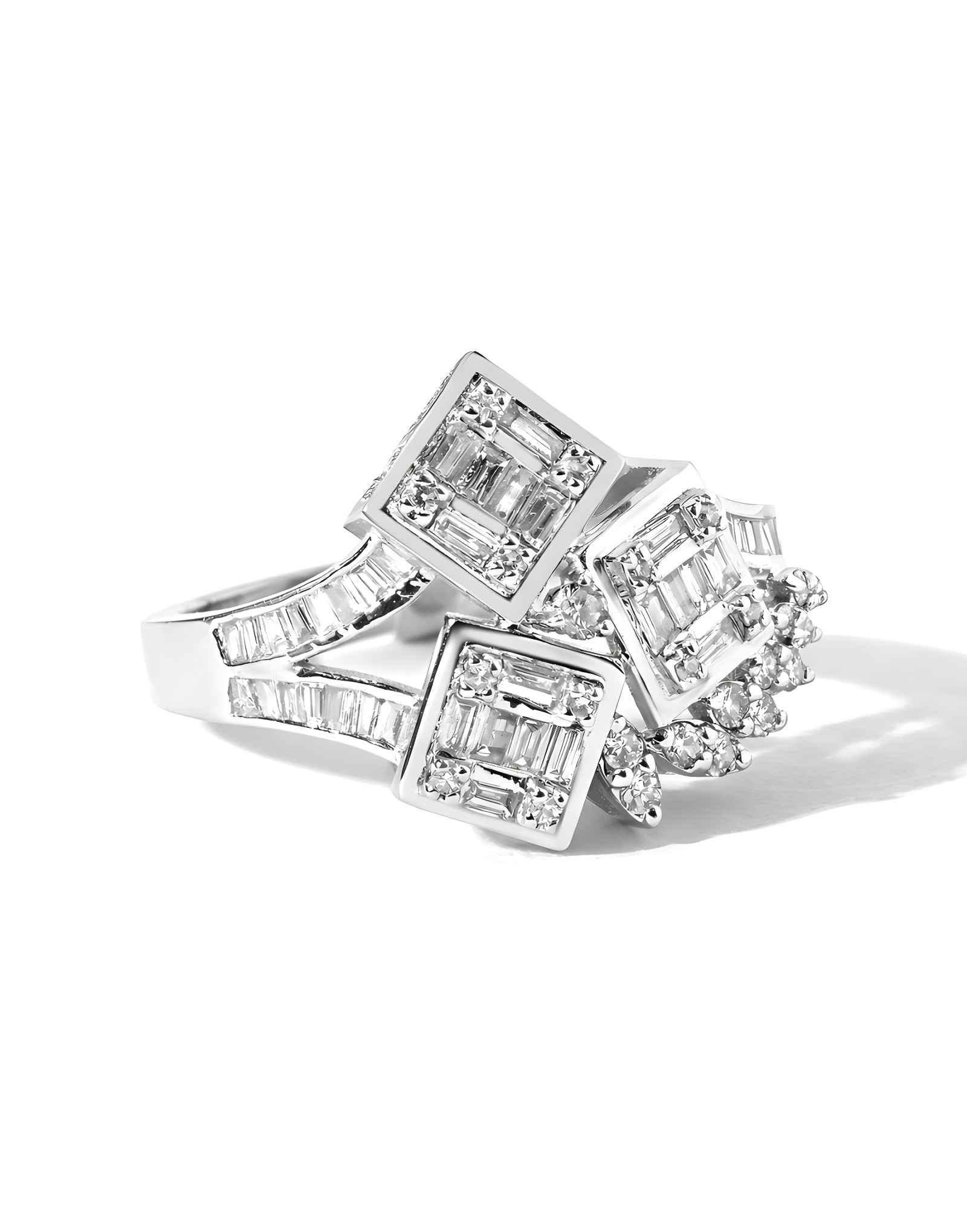 0.55ct F Vs Baget Pırlantalı Altın Yüzük