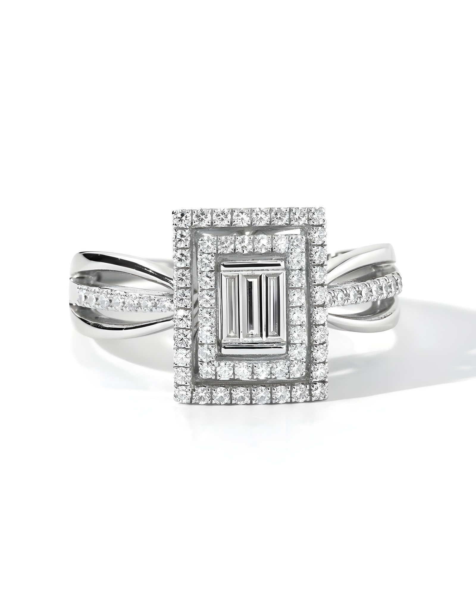 0.46ct F rengi Baget Pırlantalı Altın Yüzük